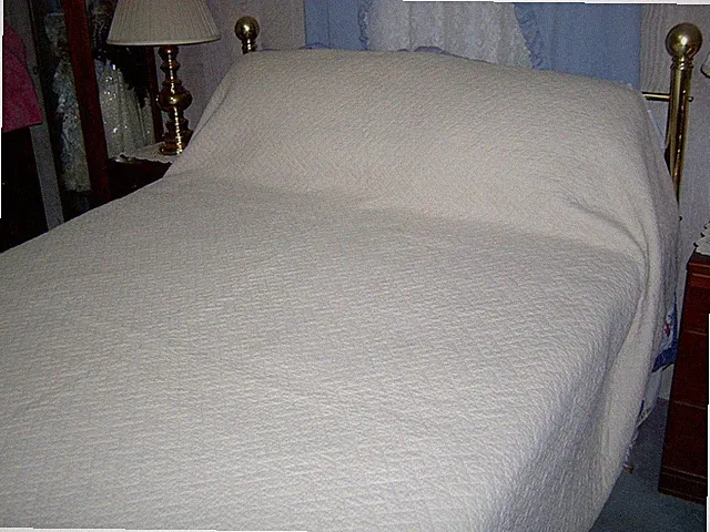 Beige Basket Weave Cotton Quilt 93x102 Boll&Branch?