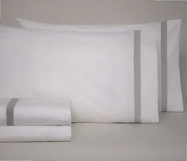 Boll And Branch King Pillow Cases Exelent Condition