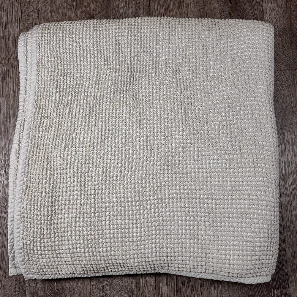Boll and Branch Organic Cotton Queen Blanket Waffle