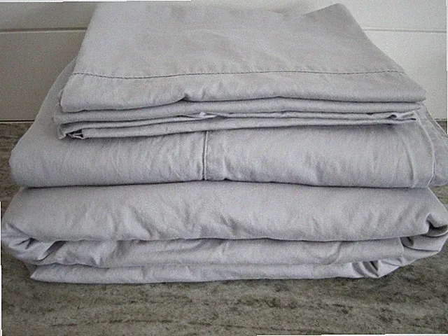 BOLL & BRANCH ~ Signature Fabric Organic Cotton Queen Sheet Set ~ Light Blue EUC