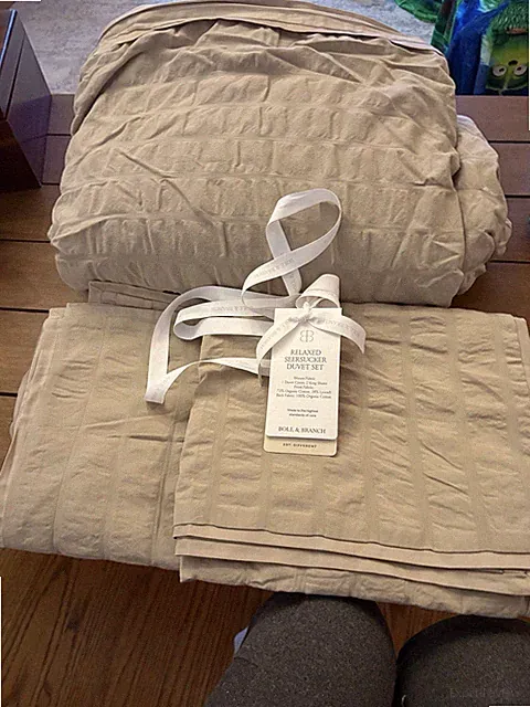 NWT Boll & Branch King Seersucker King Duvet Cover W/2 Shams Color Is OAK